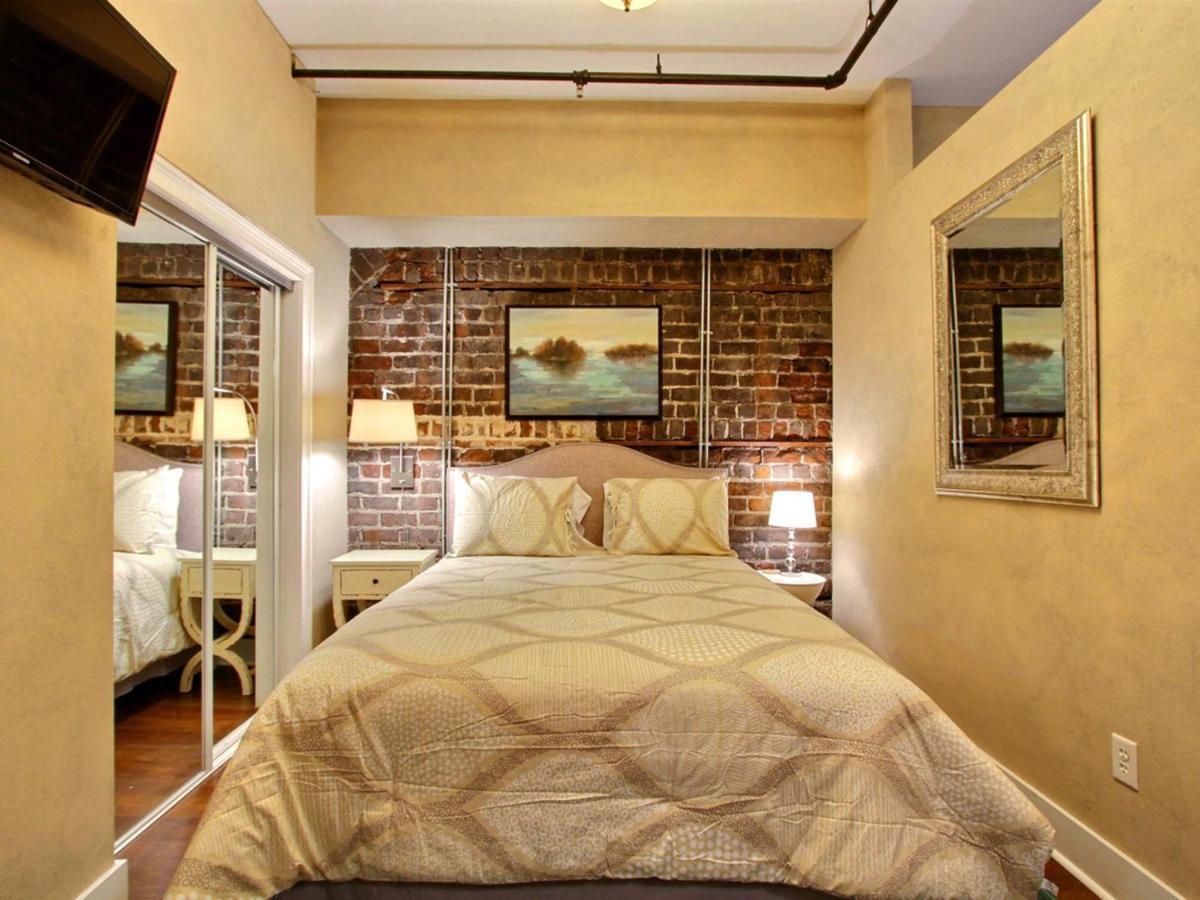 Soho Suite Savannah Exterior foto